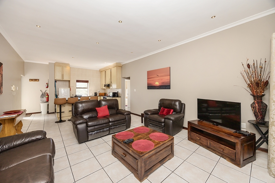 To Let 2 Bedroom Property for Rent in Big Bay Western Cape